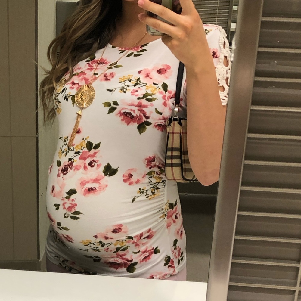 Duetime Maternity S Small White Pink Floral T Shirt